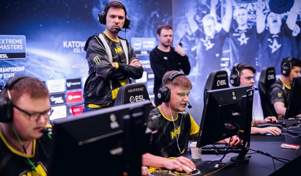 Top 5 CS:GO teams by prize money for 2024: new heroes and old legends